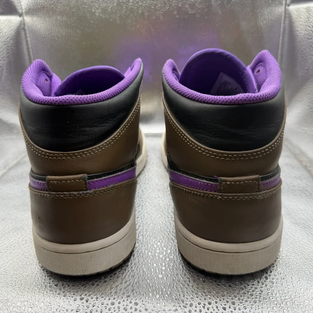 Jordan size 10